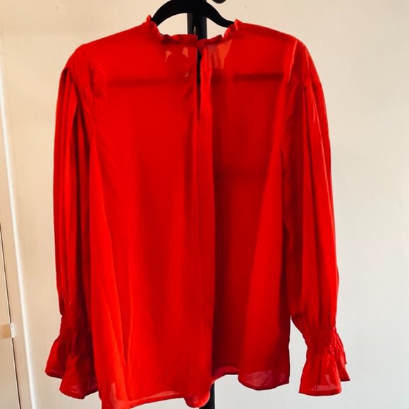Red  blouse with gathered long sleeves - Picture 4 of 7
